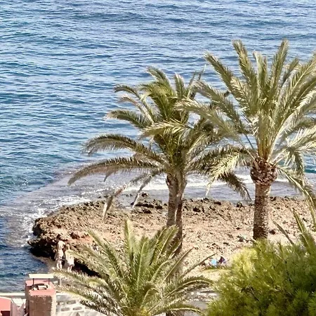 Les Rotes 30 By Homeprive Apartment *