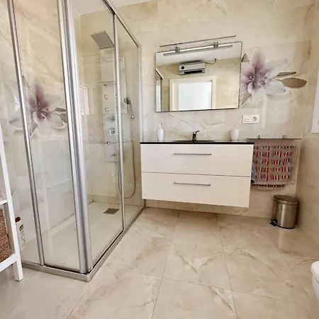 Les Rotes 30 By Homeprive Denia